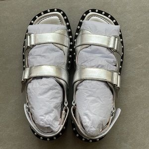 Stuart Weitzman Silver Zoe Lift Slingback Leather Embellished Sandal Size 9